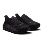 On Cloudhorizon2, kvenna - Image 2