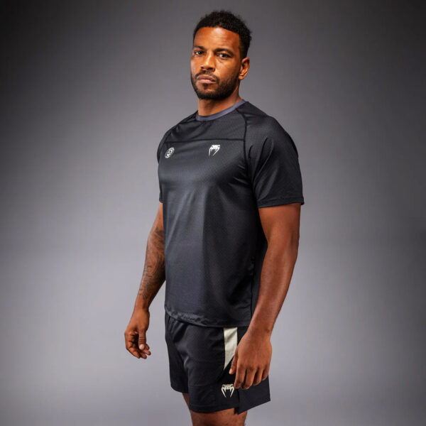 Venum x Roger Gracie Academy Dry Tech T-Shirt, stuttermabolur karla - Image 2