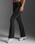 2XU Fluid Hi-Rise Flare Pant, buxur kvenna - Image 6