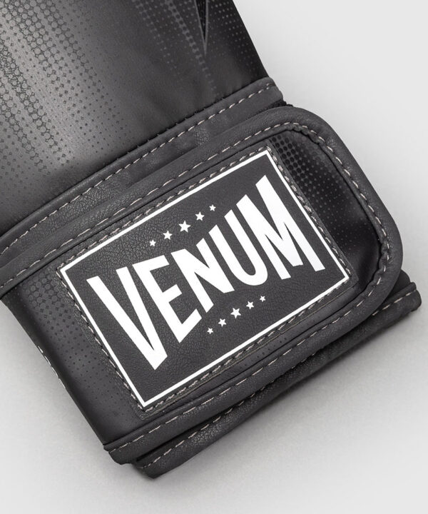 Venum Stealth Boxing Glove, boxhanskar - Image 5