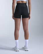 2XU Aero Mesh Hi-Rise Comp, 4" stuttbuxur kvenna - Image 5