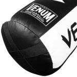 Venum T-Shape Punching Bag, t-laga boxpúði - Image 4